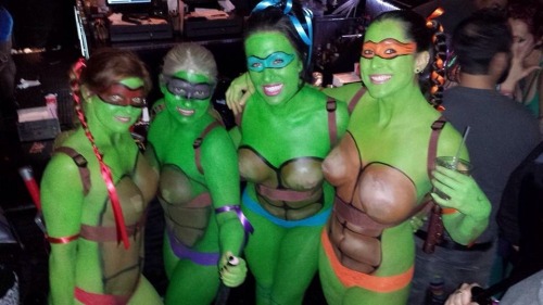 whambamthankyou:They’re a fearsome, fighting team? I think I can take them alone.