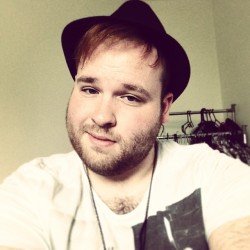 Leeroycrossjames:  And I’m Here Just Looking Amish #Me #Amish #Trilby #Selfie #Gay