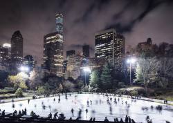 newyorkcityfeelings:  Scating at Wollman Rink, Central Park, New York by @kpstatz #NYC 