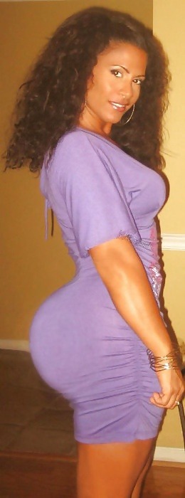 alliwantisbuttandbooty:  Follow!!! One and only alliwantisbuttandbooty.tumblr.com/