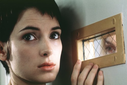euo:  “And my favorite part… it has a sign right outside that says, “If you lived here, you’d be home now”.” Girl, Interrupted (1999) dir. James Mangold