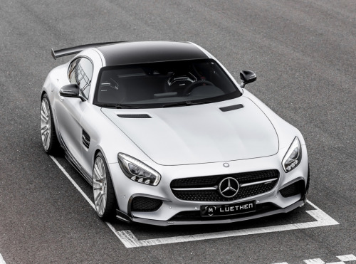 fullthrottleauto - Luethen Motorsport Mercedes-AMG GT S (C190)...