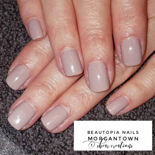 CND Shellac Field Fox is always a favorite for me. A beautiful combination of a neutral nude, pink, 