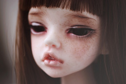 fyeahbjdmods:  Peeta. by icantdance on Flickr. Happy Faceup Fridays! [Doll in Mind Laia] 