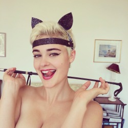 stefaniamodel:  I am pussycat, hear me roar!