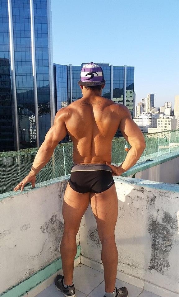pooky24:  brazilmen:   brazilian escort Douglas Ferraz brazilmenblog.blogspot.com.br