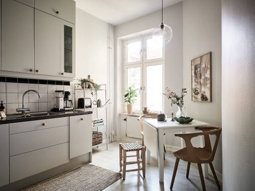 Scandinavian apartment | styling by Annica Clarmell & photos by Jonas Berg THENORDROOM.COM - INS