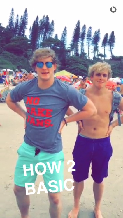 hotfamousmen:  Logan and Jake Paul
