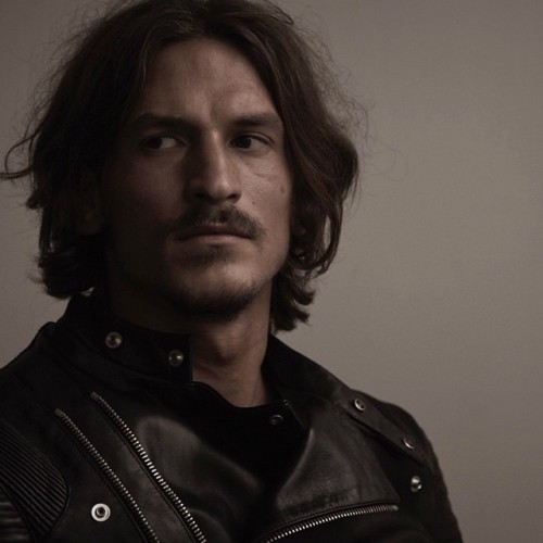 arutai:  Jarrod Scott by Mariano Vivanco