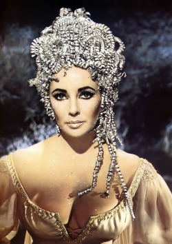 masuhkist:  Elizabeth Taylor