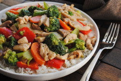 fattributes:  Garlic-Ginger Chicken and Vegetables Stir Fry