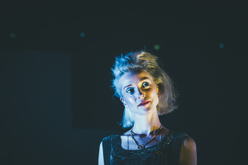 thewriteronthestorm:  ifuckinglovestvincent:   mi-careme:  St Vincent @ Coliseu dos Recreios, Vodafone Mexefest 2014 © Lais Pereira  seriously  Can’t sand it ! 