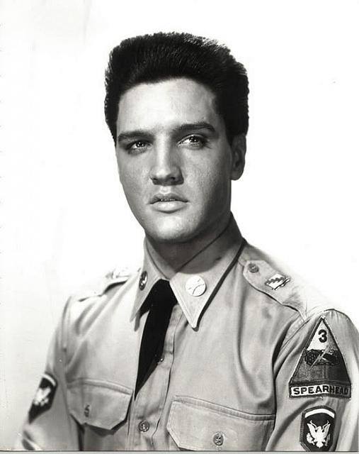real-edgarcasco:  Elvis PresleyBlues (1960) Photo shoot for G.I. Blues (Paramount).