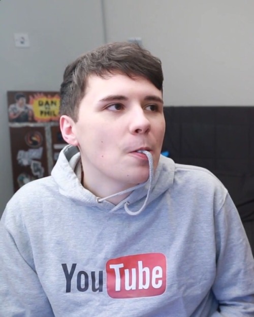 Dan + hoodie strings