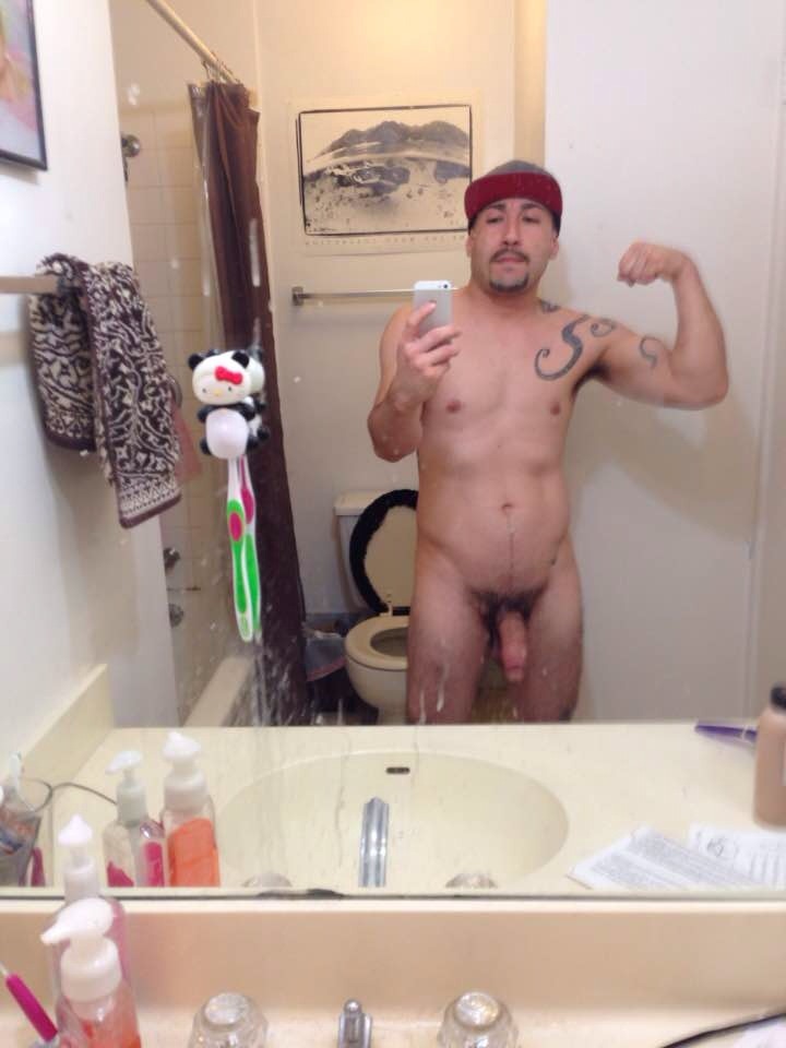 botolovah:  808kingpin:  808dreamboyz:  Oh man.. you should see this hapa guy’s