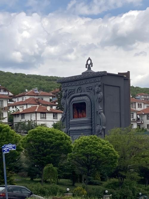 evilbuildingsblog:  A giant stove, Ankara, Turkey