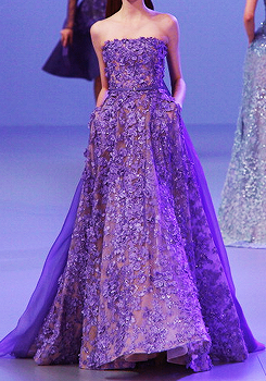 fashion-runways:  Elie Saab Paris Fashion Week 2014 - PURPLE / LAVENDER 