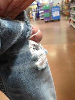 dickslips:  I was already pretty horny one evening when I remembered I had to make a visit to the store. Freeballing at that point probably wasn’t the best idea - especially in these jeans, but I didn’t think it would get quite like this.