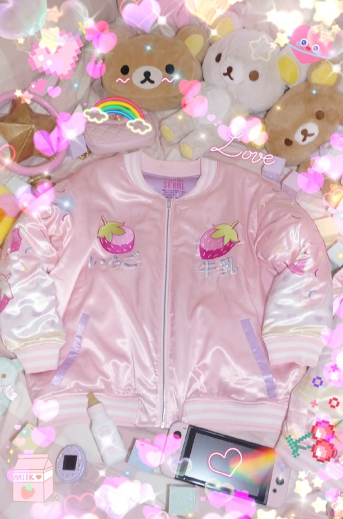 xxyokaisekaixx: STRAWBERRY MILK STRAWBERRY MILK JACKET!!!  THIS SUPER SWEET AND CUTE JACKET IS 