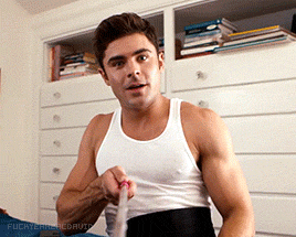 itsalekzmx:  Zac gets a selfie stick 