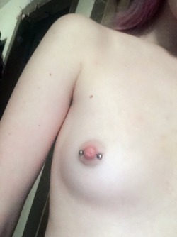 peachyxangel:  hi I have the tiniest boobs