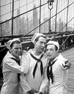 wehadfacesthen:  Frank Sinatra, Jules Munshin and Gene Kelly on the Brooklyn Bridge during the filming of On The Town  (Stanley Donen &amp; Gene Kelly, 1949) in New York City