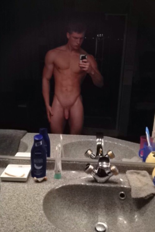 gaysnapchat:  More Pictures 