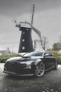 modernambition:Audi RS6 | MDRNA | Instagram