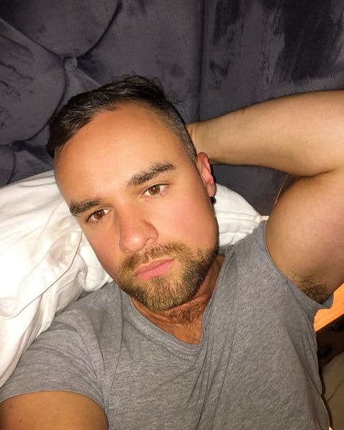 https://64.media.tumblr.com/74c90bb38c20a044401e7c9136f0701a/886a8ccf27fd58cd-08/s500x750/0a68d91d2149e70896f63c51e5c00876874605a6.jpg
