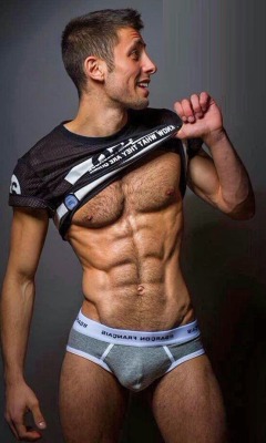 goddy654:  Hunks & Hotties on goddy654.tumblr.com