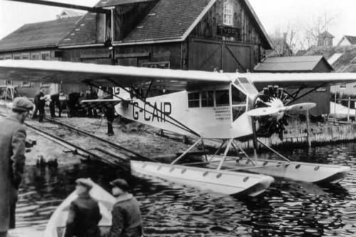 bigglesworld:  Fairchild FC-2W1 cn28. Canadian Transcontinental Airways. At Holtz boatyard, Amityville, 1927