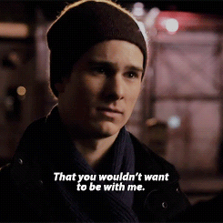 this-gay-guy:  “I’m sorry for being a jerk the other night… for leaving.”