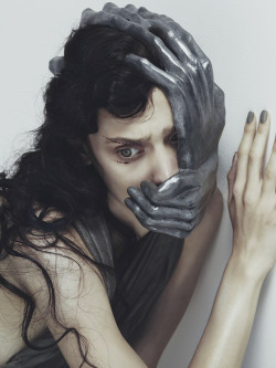 bienenkiste:  “Fear”. Photographed by Nhu Xuan Hua for Vogue.it 