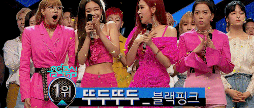 bleackpink: #DduDuDduDu1stWin! Congratulations girls!!