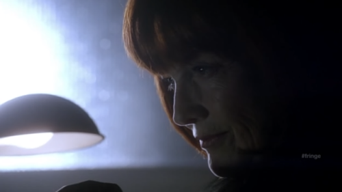 lilliapril:  PLOT TWIIST!!! Fringe, you make my feels turn upside-down and twist like crazy! Can’t wait for tomorrow to see where this is going! :D  *Fringe S04E09
