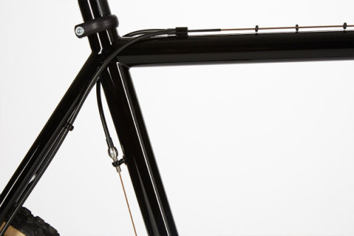 bikesandgirlsandmacsandstuff:  (via West Coast ‘Crosser: Breadwinner Cycles Holeshot | Cycle EXIF)