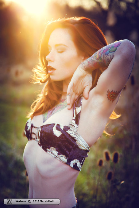 zivity:  #sunnysaturdayWatson in “December Sunlight” by SarahBeth This set is
