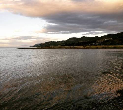 Take Me Back! #throwback To #nelson #newzealand #sunset #beauty (at Nelson, New Zealand)