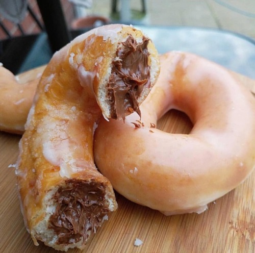 everybody-loves-to-eat - Nutella filled Krispy Kreme donut.