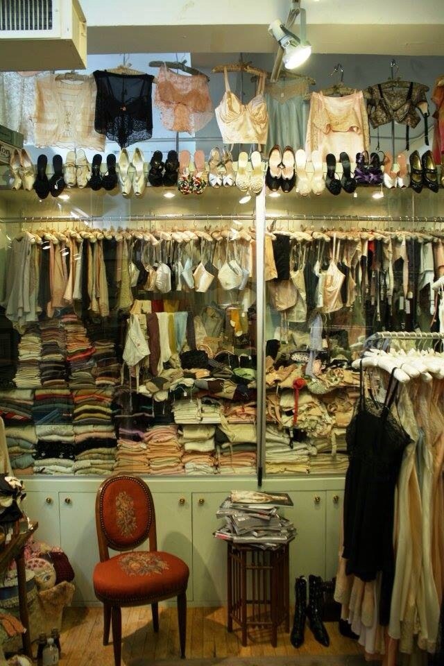 tendernessandtiaras:  If I woke up after a long sleep and found myself here I’d