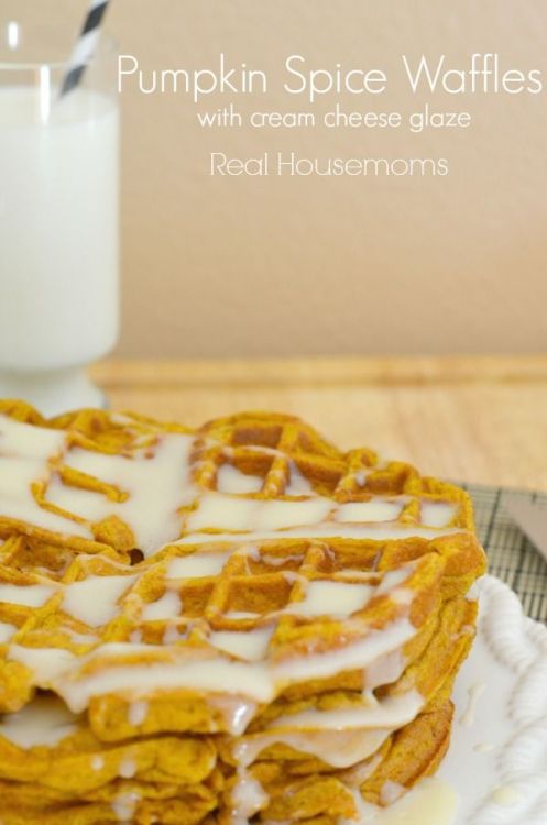 fitnesstipsonly:  Pumpkin Spice Waffles - Pumpkin Spice Waffles w/ Cream Cheese Glaze | Real Housemoms | I LOVE pumpkin! 