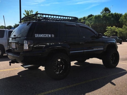 I put an overland skid plate on my jeep today just to piss off everyone who hates me for not wheelin