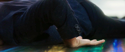 actualsuperherobobnewby:Totally impractical. They all do it.