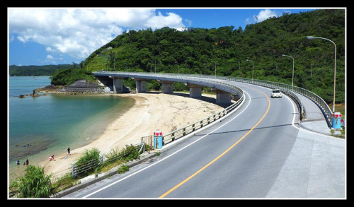 HIGHWAY 58 CROSSING HENAN BRIDGE &ndash; The Turn-Off Point for TAA FALLS and AZAKA FALLS