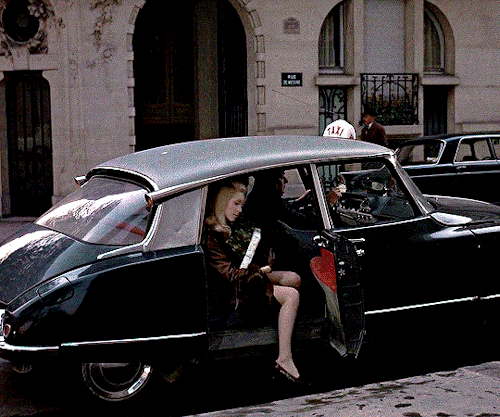 arktham:Belle de Jour1967, dir. Luis Buñuel[Costume Design by Yves Saint Laurent]