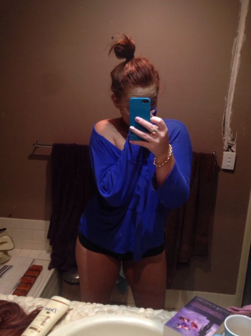 redheadready: Bed wear