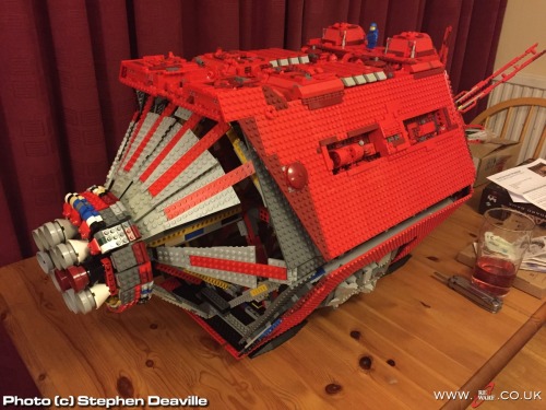 reddwarf:red-dwarf-zone:Impressive Lego Dwarf created by Stephen DeavilleAmazing@authoratmidnig