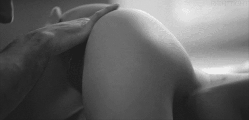 jamsomg:  If You’d Rather Get Laid???Make a free profile and Hookup near you.