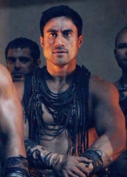 sannyy:  There just isn’t enough Liscus/Joseph Naufahu in my life, I realized.