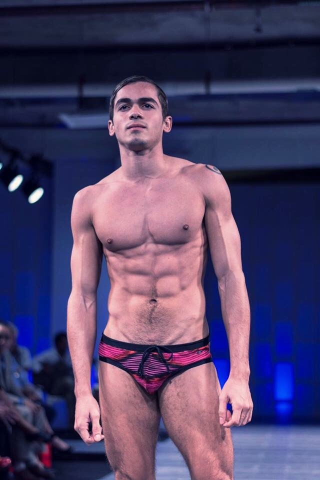 ashtonsummersfan:  osmar sanjurjo/ashton summers